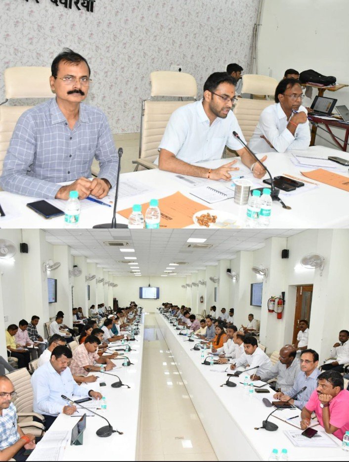 जिलाधिकारी ने बेसिक शिक्षा विभाग की समीक्षा की, विद्यालयों के नियमित निरीक्षण और बच्चों की शत-प्रतिशत उपस्थिति सुनिश्चित करने के निर्देश