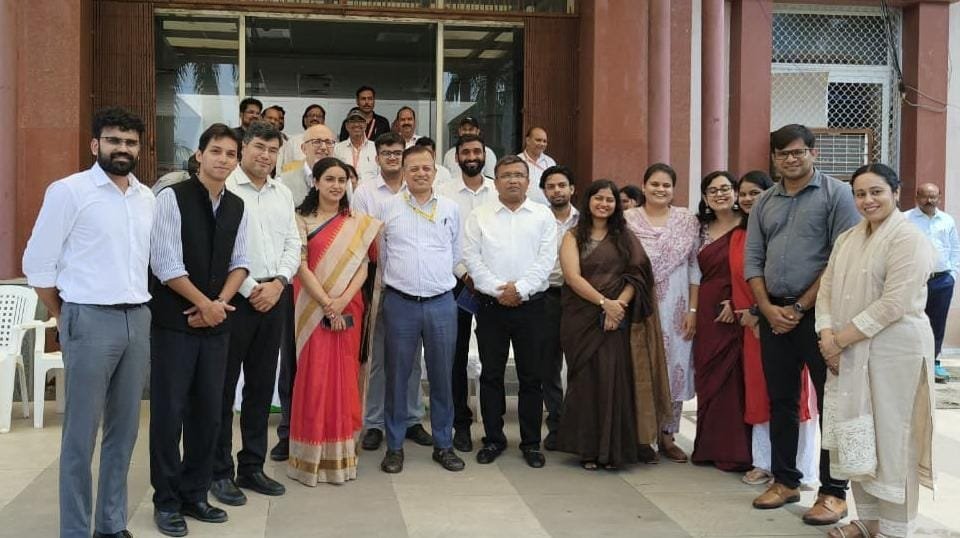 सीतापुर में शिक्षा सुधार की नई पहल, शैक्षिक नेतृत्व कार्यशाला में अधिकारियों को दिए सुशासन के मंत्र