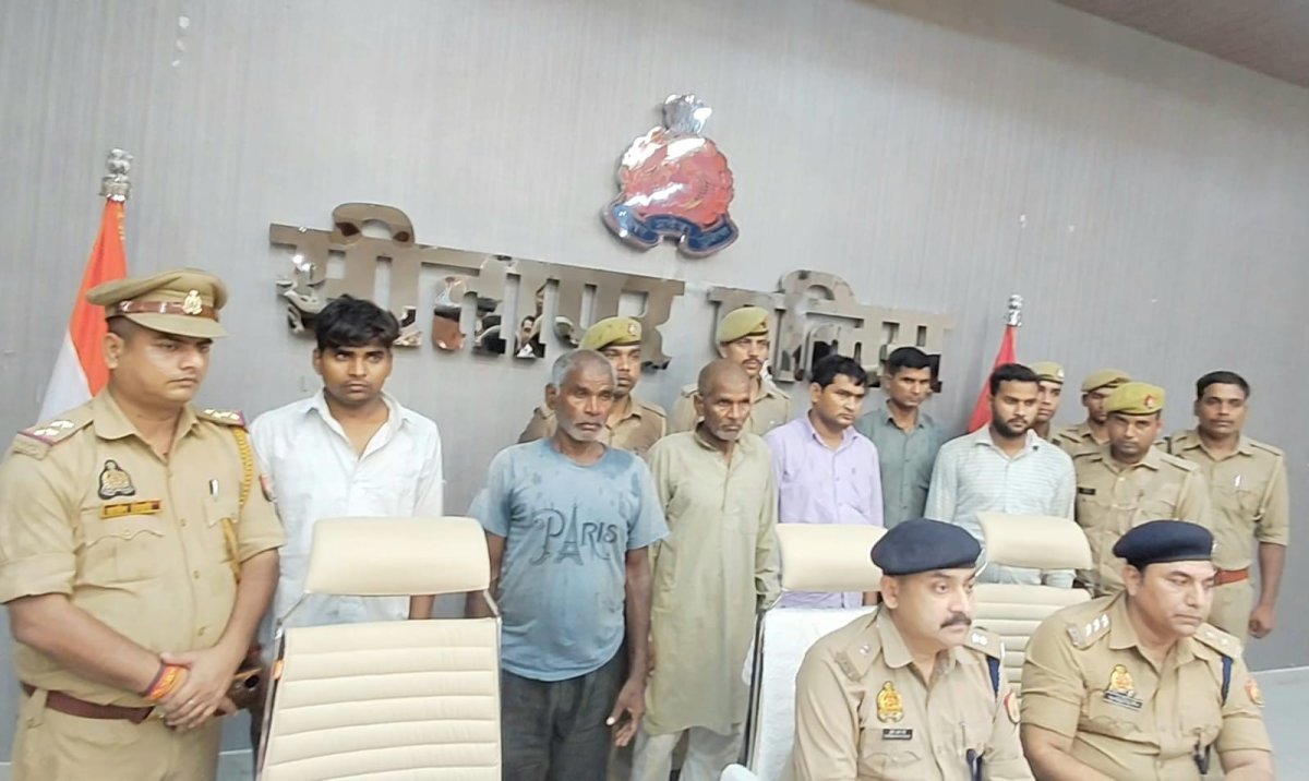 बेलामऊ हत्याकांड का 24 घंटे में खुलासा, हिस्ट्रीशीटर समेत 6 आरोपी गिरफ्तार, बंदूक बरामद