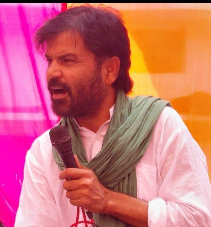 भाकियू जिलाध्यक्ष का बड़ा फैसला, बिसवां-लहरपुर की तहसील कार्यकारिणियां भंग