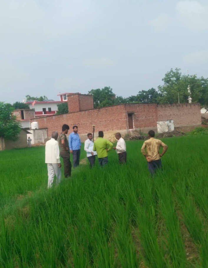 सुल्तानपुर के *अखंडनगर के बेहराभारी गांव में पहली बार रोवर मशीन से की गई जमीनी पैमाइश