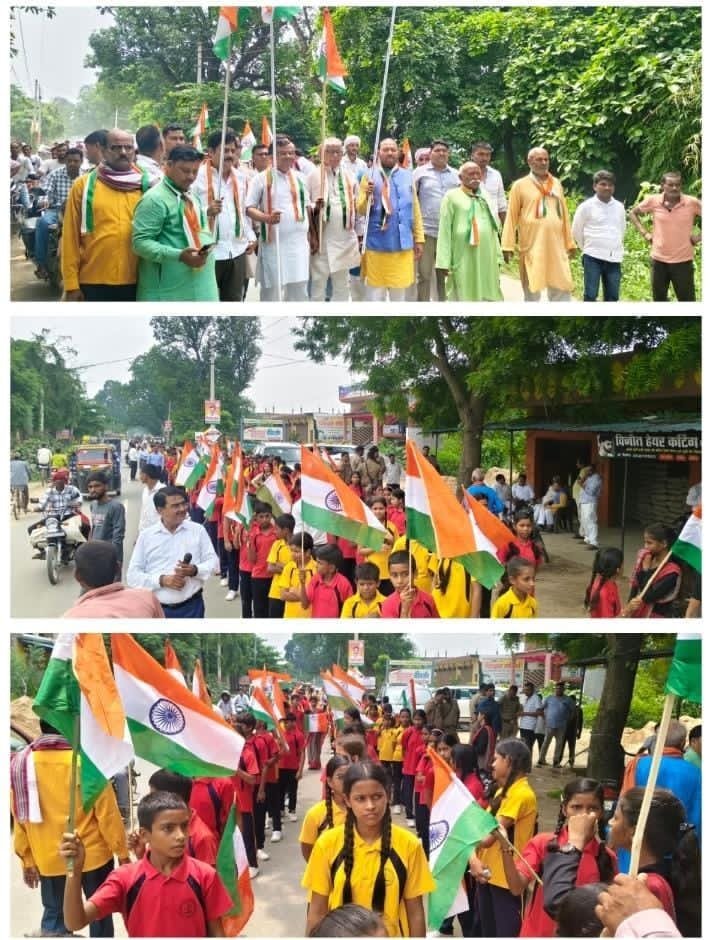 तिरंगे के साथ कुड़वार में निकली भव्य शोभायात्रा, भारत माता के जय से गूंजा बाजार छात्र-छात्राओं ने हाथों में तिरंगा लेकर दिया एकता और राष्ट्रप्रेम का जीता जागता उदाहरण