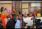 दिल्ली में पीएम मोदी की आरती, पढ़ी गई ‘मोदी चालीसा’, वीडियो पर विवाद