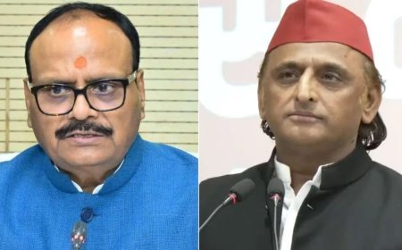 ब्राह्मणों के उत्पीड़न’ के आरोप पर पाठक का अखिलेश पर पलटवार