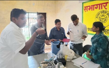 स्वास्थ्य सेवाओं में लापरवाही पर डीएम सख्त, एएनएम का 15 दिन का वेतन रोकने के निर्देश