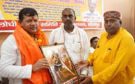 अवंती बाई लोधी के जन्मदिवस पर जुटा लोधी समाज, वीरांगना को किया नमन