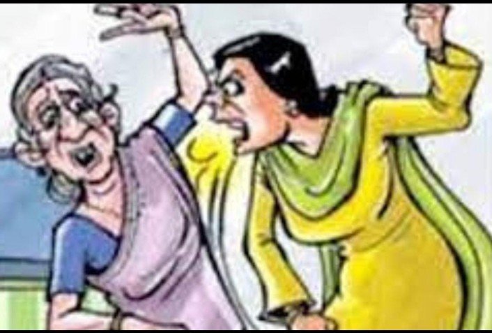 स्कूल में ‘मध्यावकाश’ के बाद मचा घमासान, प्रधानाध्यापिका ने चार शिक्षिकाओं पर लगाए हाथापाई के आरोप
