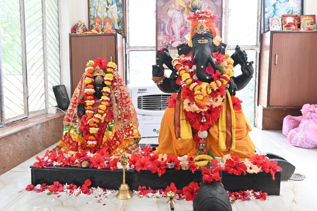 हिंद मेडिकल कॉलेज में विराजे बप्पा*