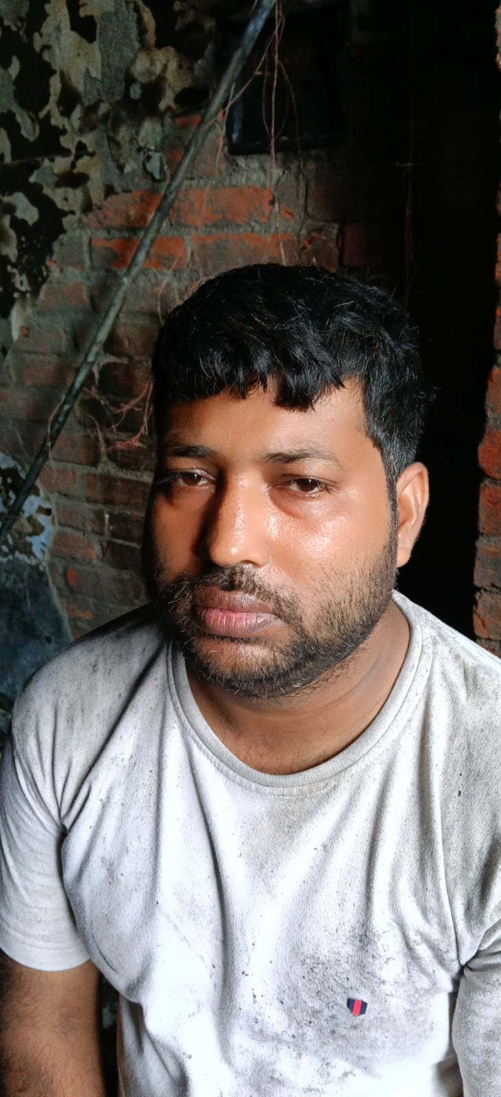 लक्ष्मी इलेक्ट्रॉनिक्स पर ‘लक्ष्मी’ का संकट, आग में खाक हुई 13 लाख की पूंजी