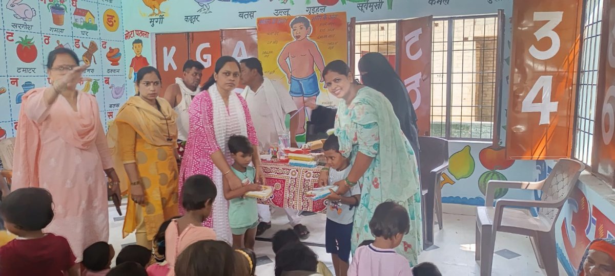 ग्राम पंचायत भिठौरा के आंगनबाड़ी केंद्र सीरगंज प्रथम का हुआ भव्य उद्घाटन-