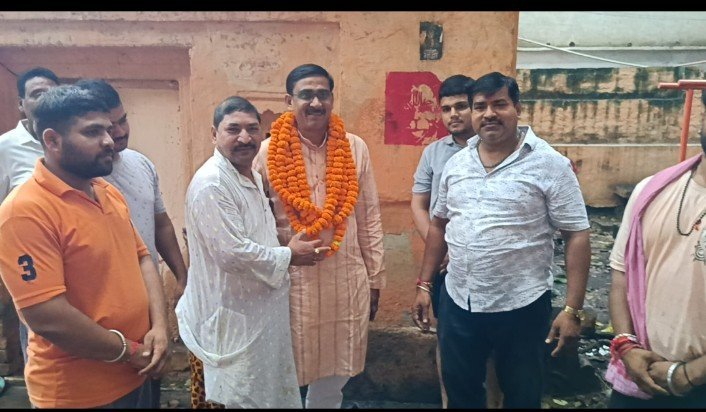 नपाध्यक्ष श्याम सुंदर केशरी के प्रयासों से मीरजापुर की पारंपरिक कलाओं को मिल रहा संरक्षण और नई पहचान*