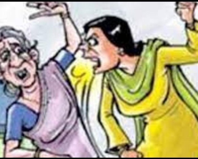 स्कूल में ‘मध्यावकाश’ के बाद मचा घमासान, प्रधानाध्यापिका ने चार शिक्षिकाओं पर लगाए हाथापाई के आरोप