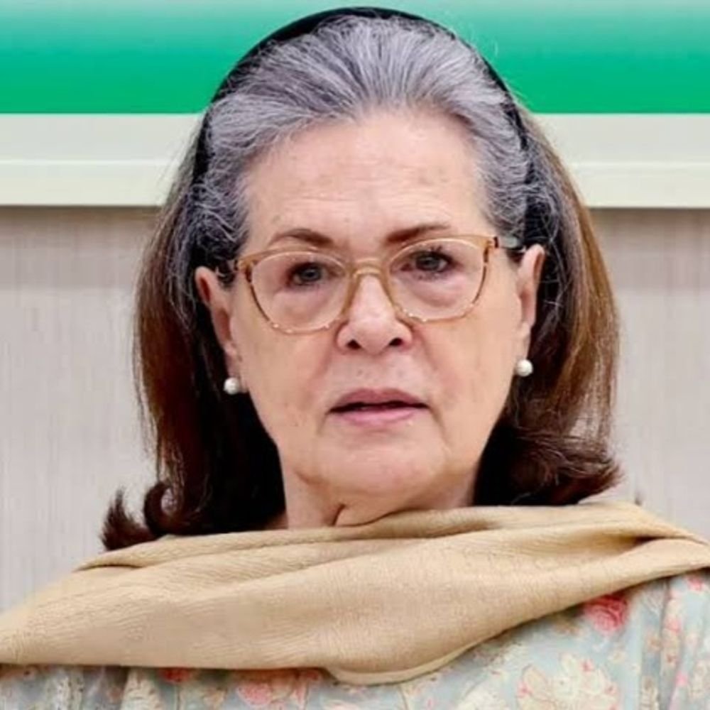 सोनिया गांधी ने अपना इंस्टाग्राम अकाउंट बनाया:अपनी नई किताब का कवर शेयर किया, अभी 2 हजार से ज्यादा फॉलोअर्स