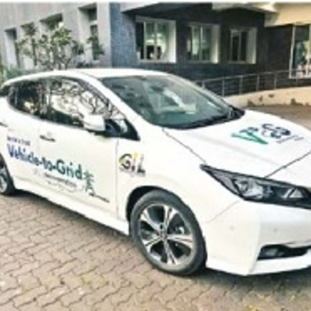 देश में पहली बार इलेक्ट्रिक व्हीकल से बिजली सप्लाई होगी:IIT बॉम्बे ने बनाया, केरलम में शुरुआत; इससे बिजली बिल में 30% की कमी आई