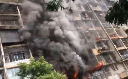  के कांदिवली में 16 मंजिला बिल्डिंग में आग लगी, हादसे में कोई नुकसान नहीं