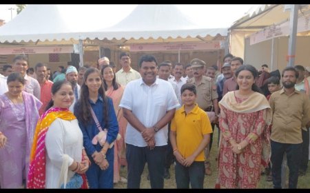 सीतापुर के ODOP महाकुंभ में स्थानीय कारोबारियों को मिली वैश्विक पहचान, जिला प्रशासन की व्यवस्था की जमकर सराहना