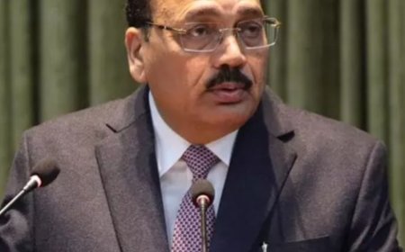 CJI बोले- असहमति के साथ सम्मान जरूरी:फैसला देने से पहले सुनें, NLSIU समारोह में शामिल; 3 महीने पहले छात्रों ने किया था विरोध