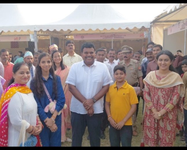 सीतापुर के ODOP महाकुंभ में स्थानीय कारोबारियों को मिली वैश्विक पहचान, जिला प्रशासन की व्यवस्था की जमकर सराहना